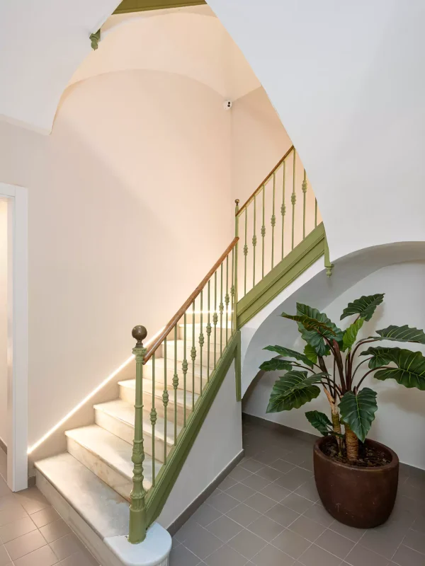 3-escalera-bajo